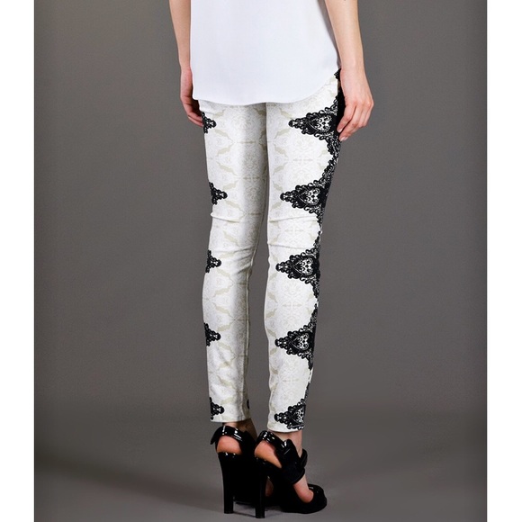 7FAM lace pattern printed color block skinny jeans - Picture 7 of 8